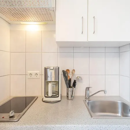 Apartment Moderne Strandnahe In Mit Balkon