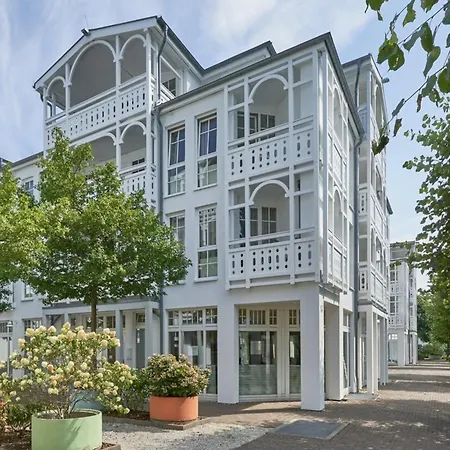 Moderne Strandnahe In Mit Balkon Apartment
